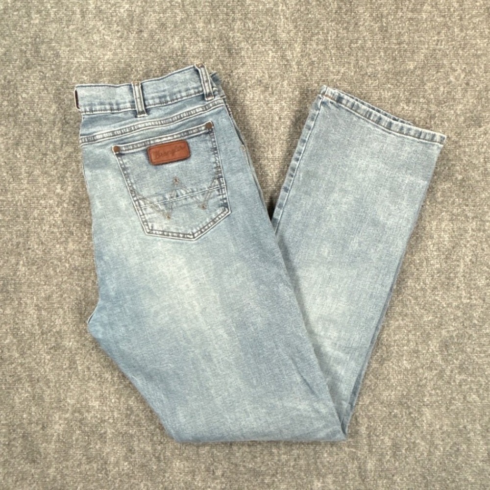 Wrangler Retro Slim Boot Light Wash Jeans Mens 38x36 Blue Denim 7MWZBR